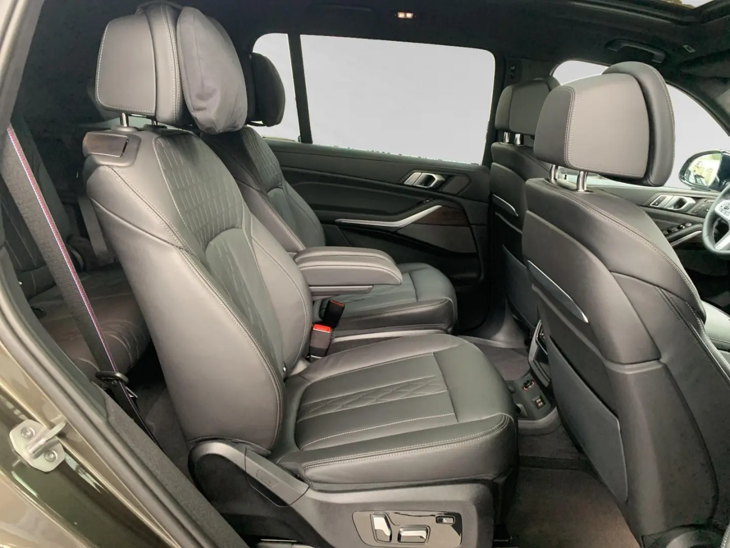 X7 xDrive40d  € 1.190 Zubehörbonus M Sport Pro