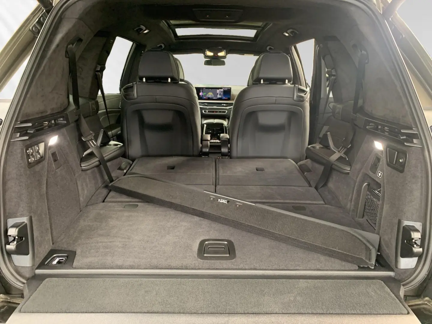 X7 xDrive40d  € 1.190 Zubehörbonus M Sport Pro