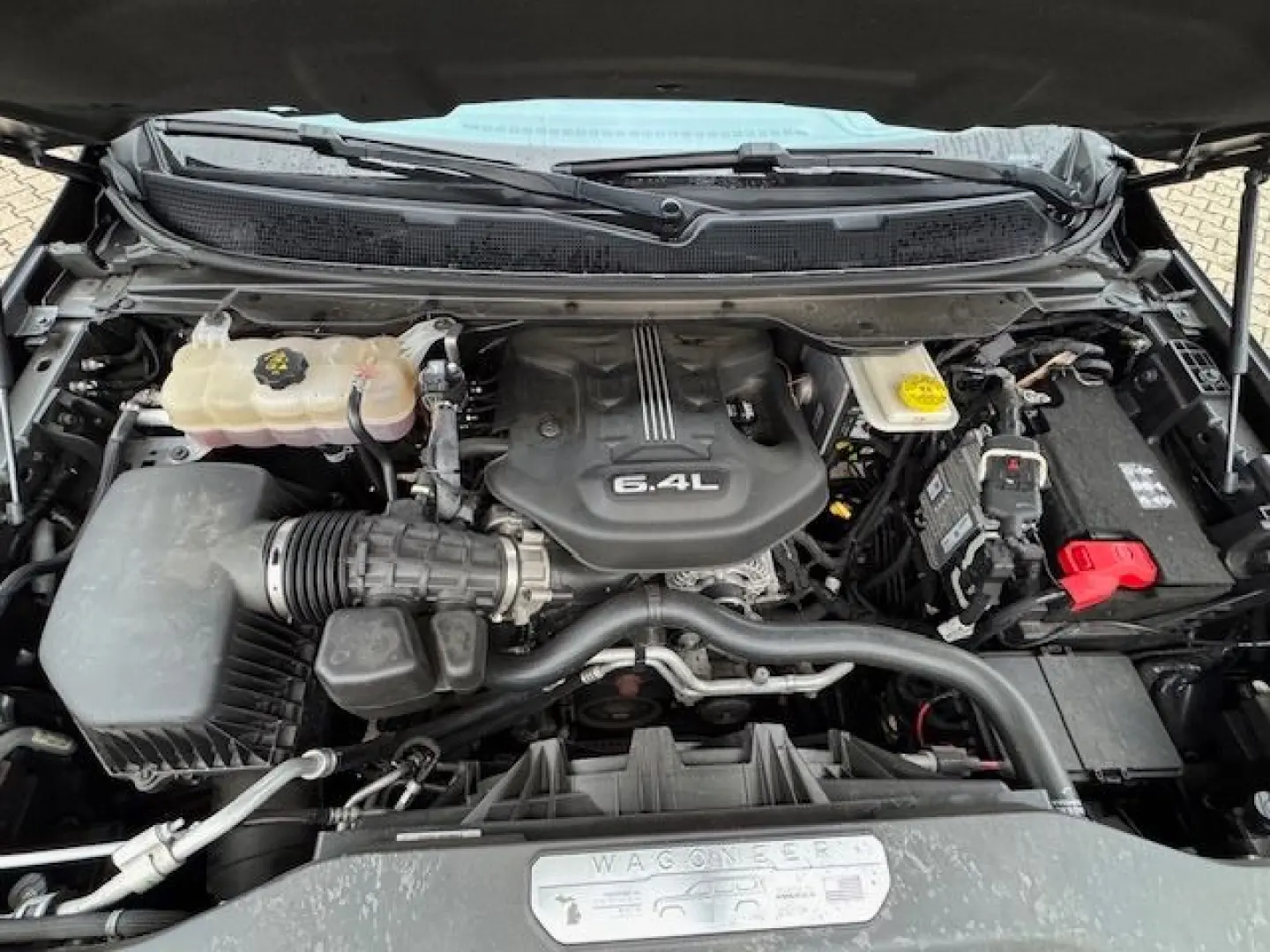 Grand Wagoneer  6 4L  8 Sitze  LPG  Voll  AHK