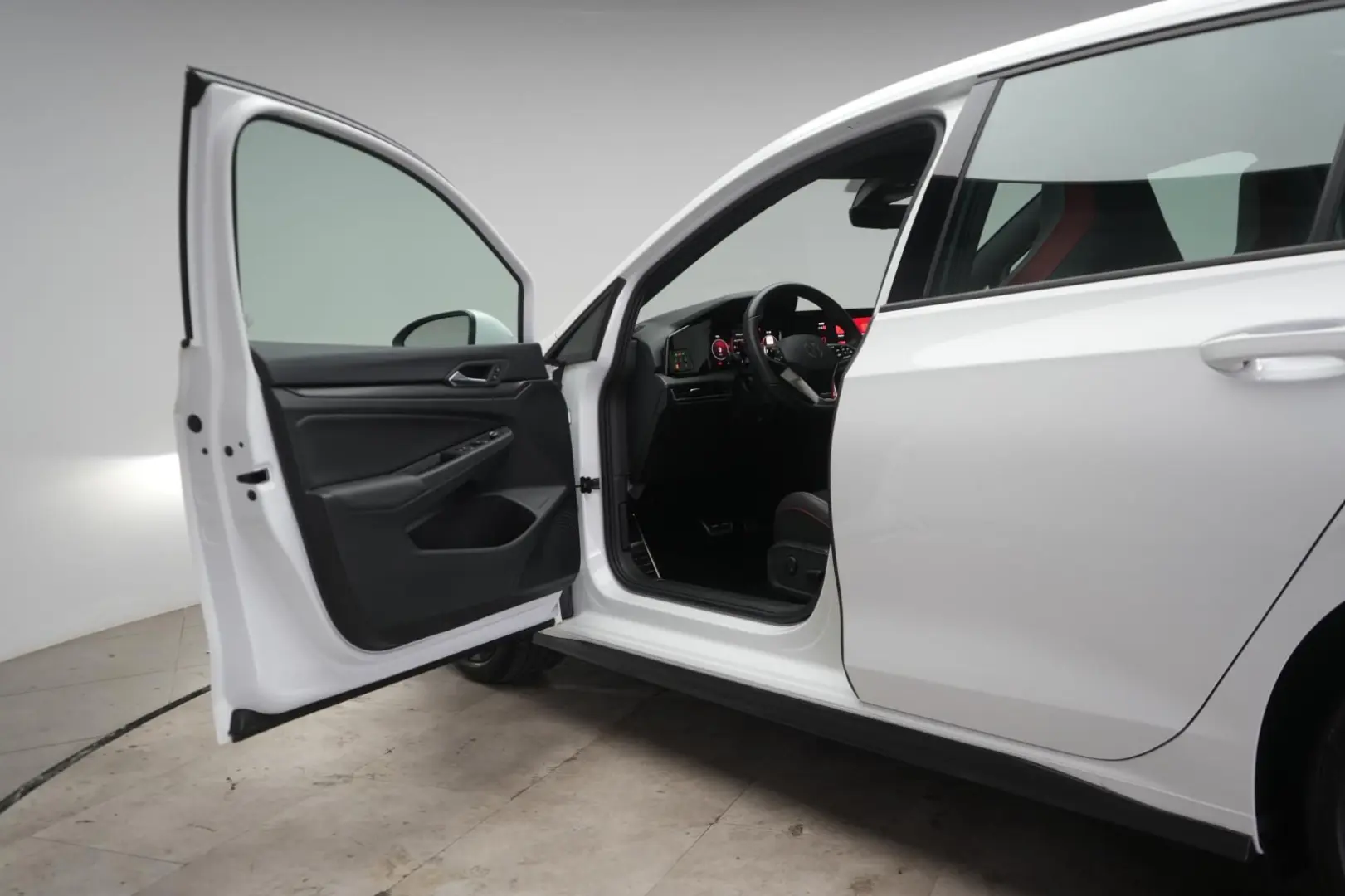 Golf GTI 2.0 TSI DSG Clubsport Leder Kamera Virt