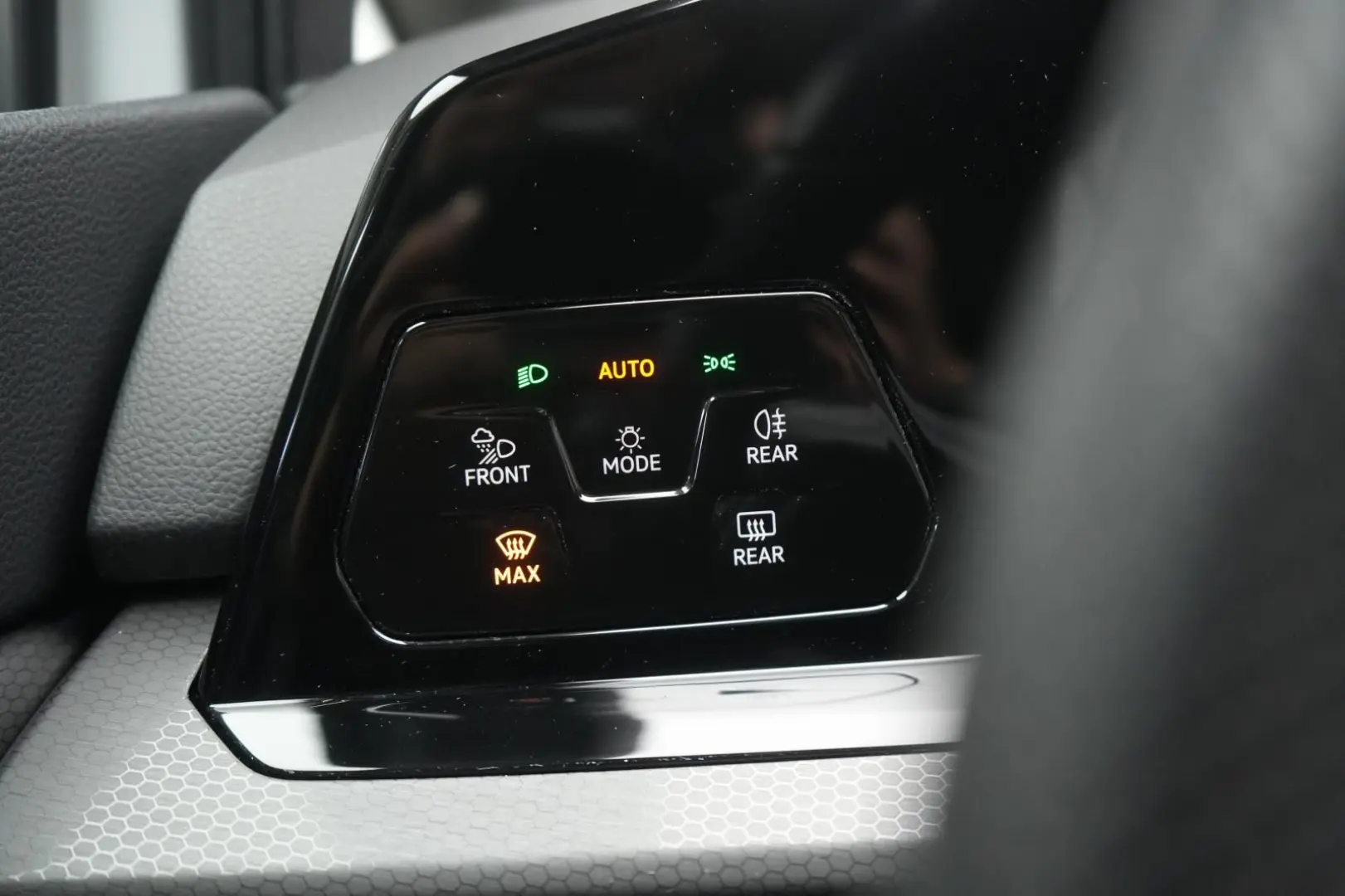 Golf GTI 2.0 TSI DSG Clubsport Leder Kamera Virt