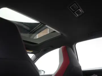 Golf GTI 2.0 TSI DSG Clubsport Leder Kamera Virt