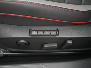 Golf GTI 2.0 TSI DSG Clubsport Leder Kamera Virt