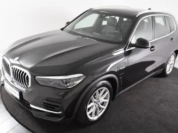X5 xDrive45e