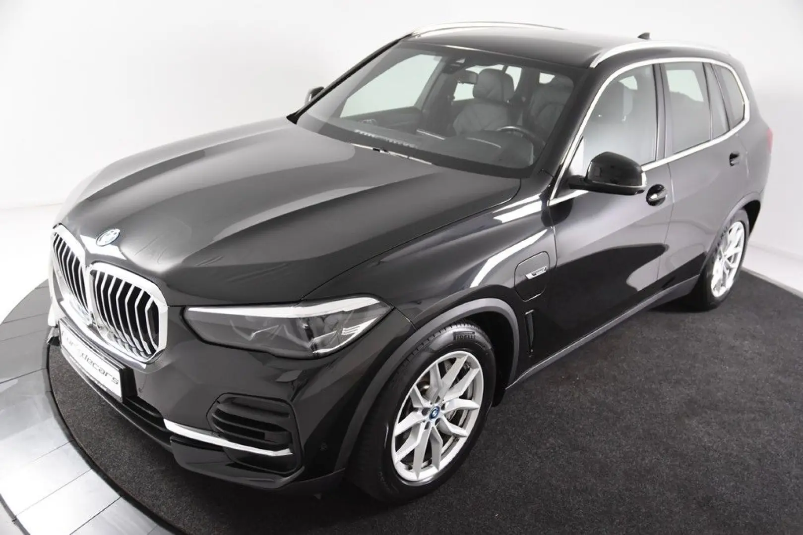 X5 xDrive45e