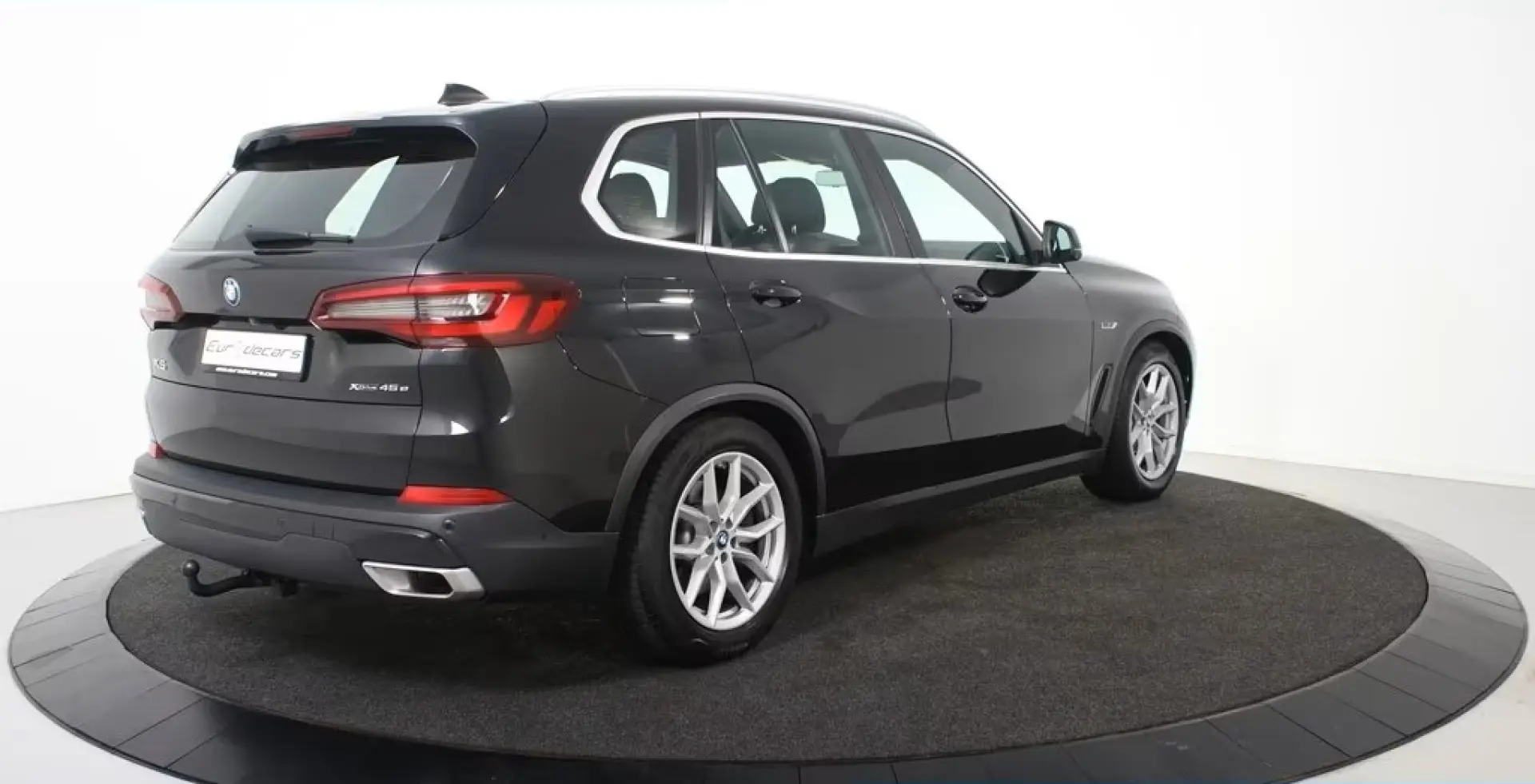 X5 xDrive45e