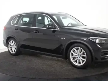 X5 xDrive45e