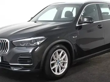 X5 xDrive45e