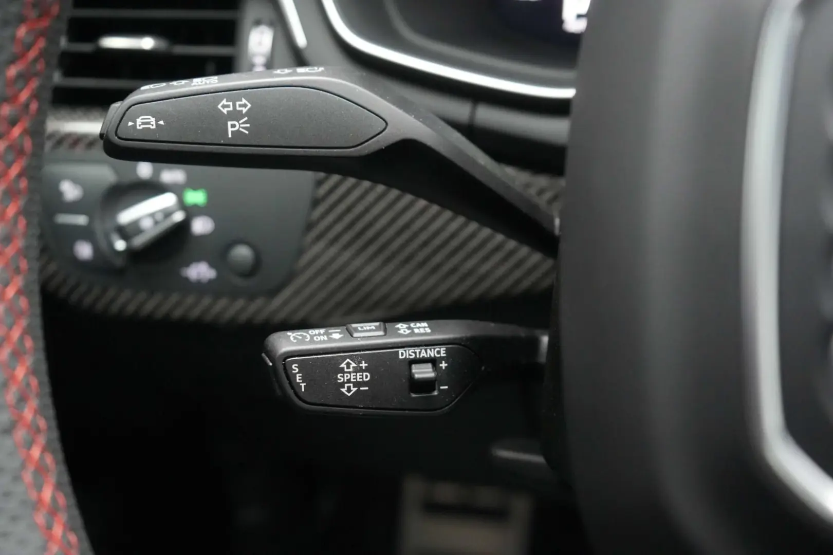 RS5 TFSI quattro tiptronic Leder ACC Carbon B&O