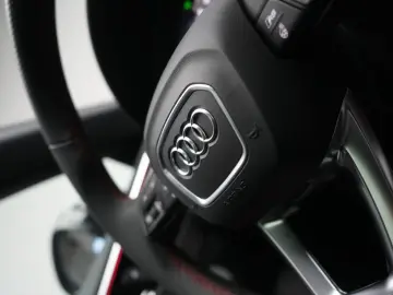 RS5 TFSI quattro tiptronic Leder ACC Carbon B&O