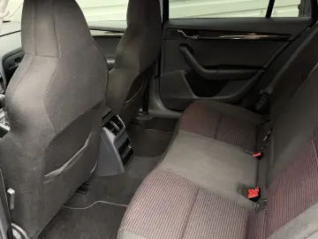 Skoda Octavia cutie automata benzina 150 cp de vanzare