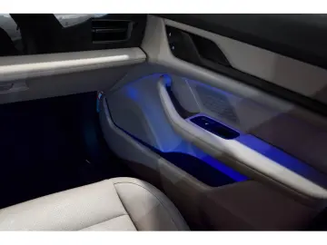 Taycan Batterie Performance Plus - Frozen Berry