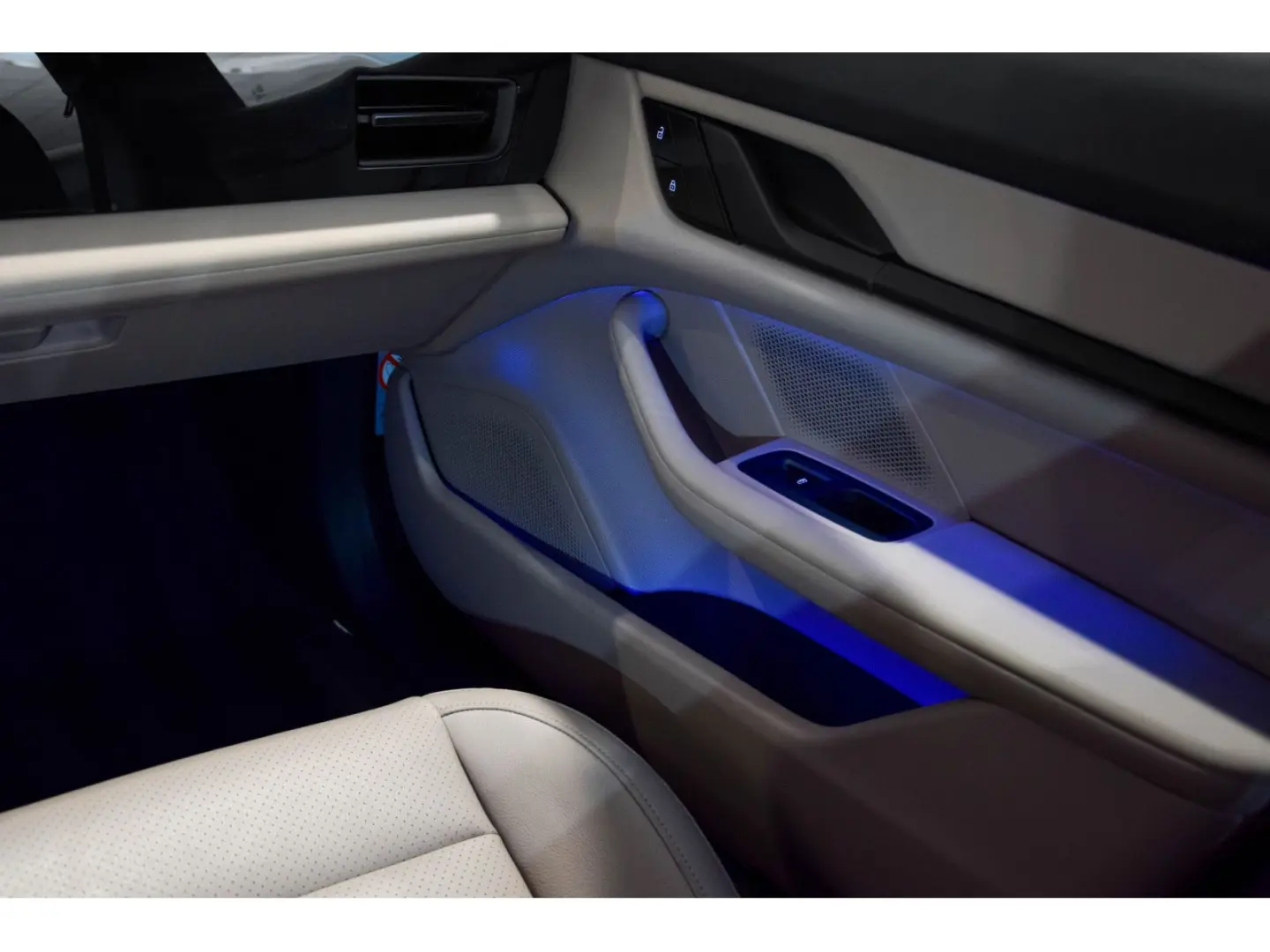 Taycan Batterie Performance Plus - Frozen Berry