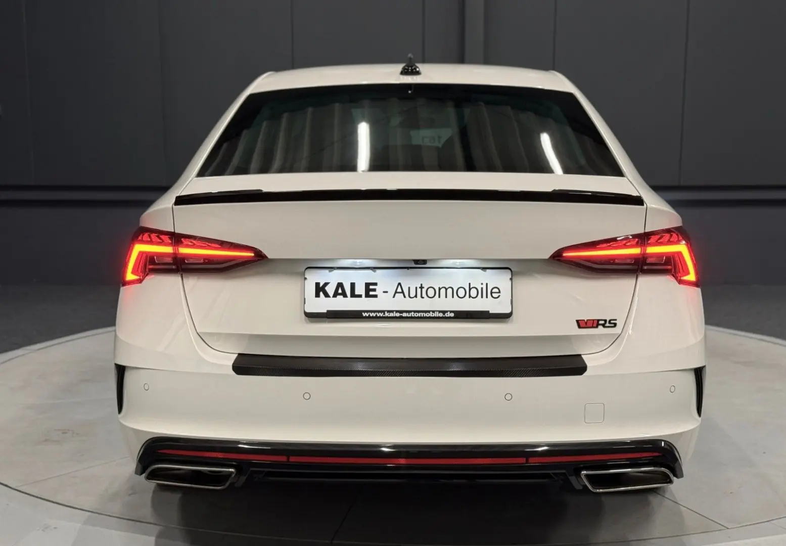 Octavia Lim. RS  COLUMBUS Standhzg AHK KAMERA