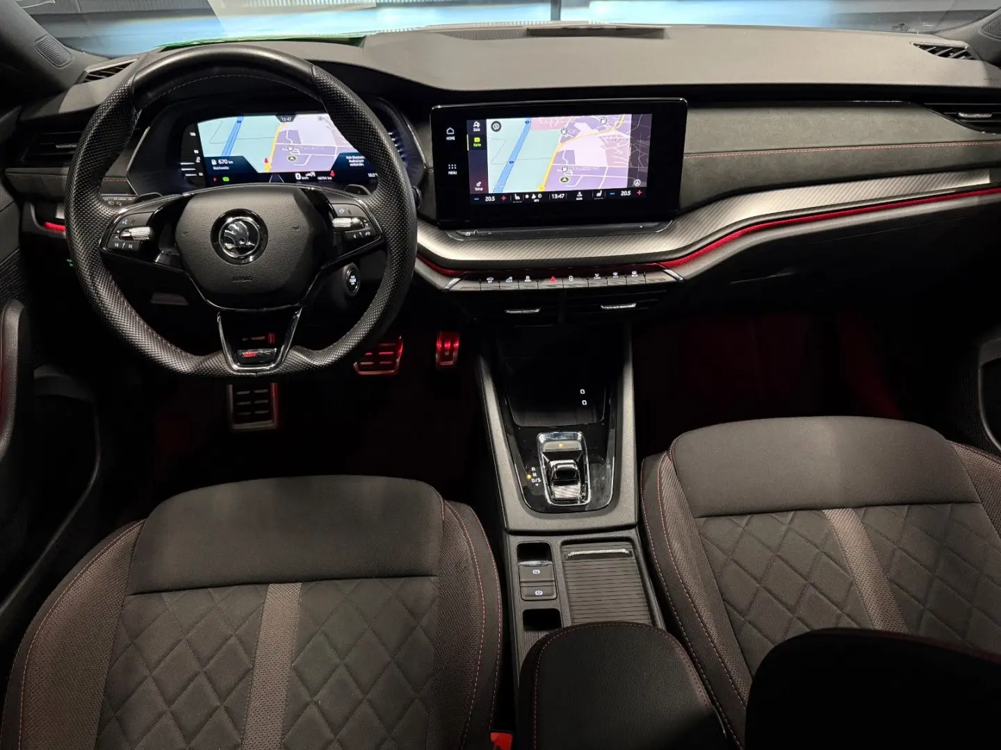 Octavia Lim. RS  COLUMBUS Standhzg AHK KAMERA