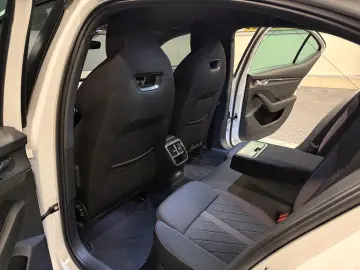 Octavia Lim. RS  COLUMBUS Standhzg AHK KAMERA