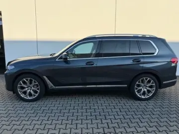 X7 xDrive 40dA HiFi Parkass  StHZ 6 Sitzer Laser