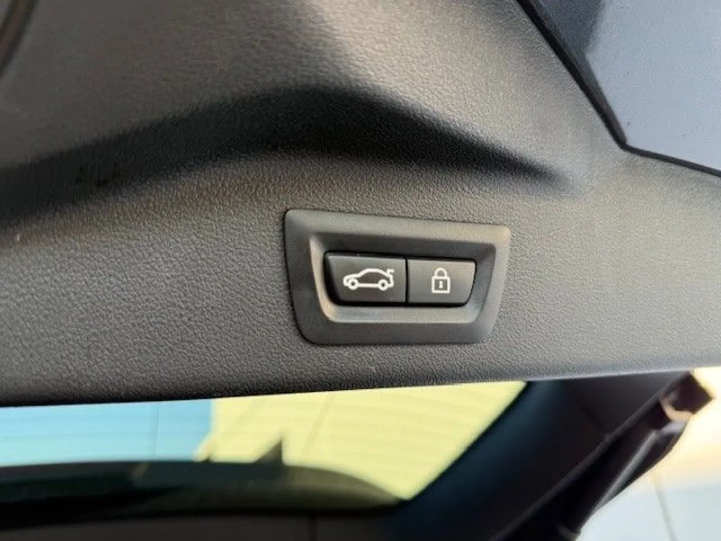 X7 xDrive 40dA HiFi Parkass  StHZ 6 Sitzer Laser