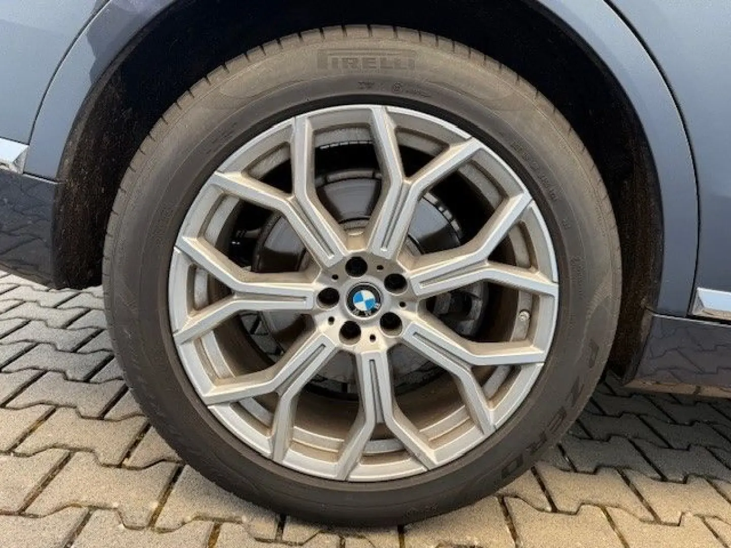 X7 xDrive 40dA HiFi Parkass  StHZ 6 Sitzer Laser