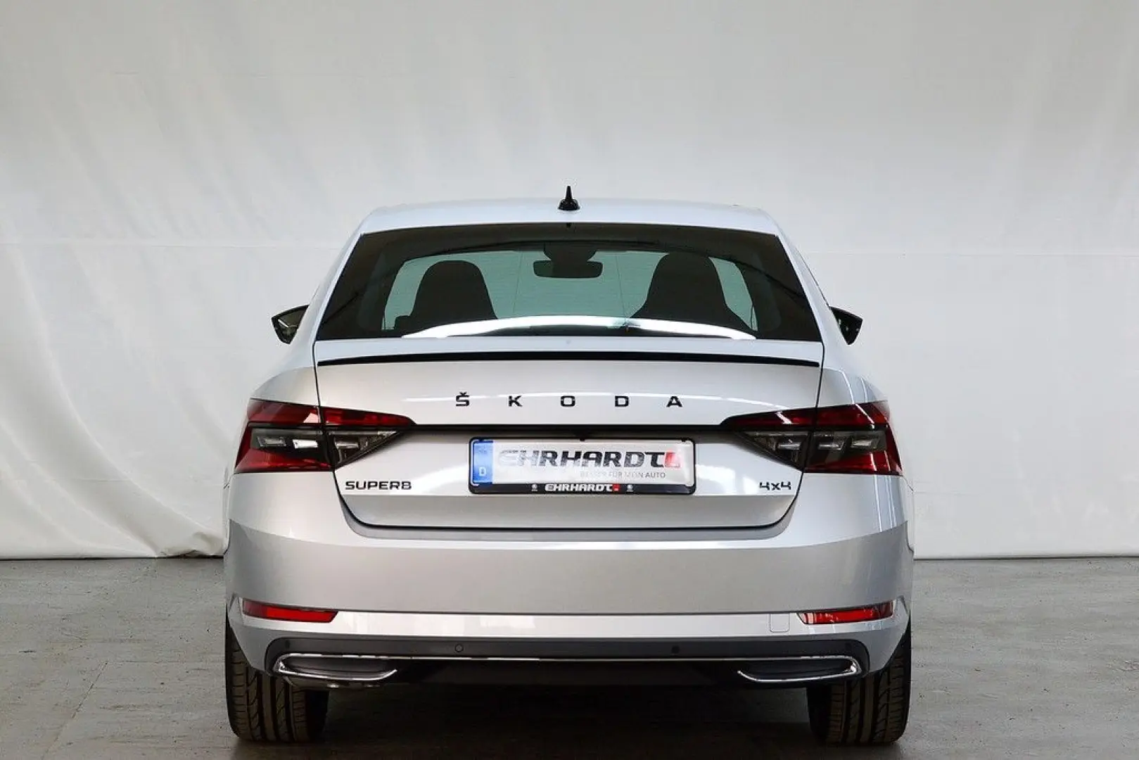 Superb 2.0 TDI DSG 4x4 Sportline STDHZ PANO DCC