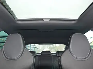 Superb 2.0 TDI DSG 4x4 Sportline STDHZ PANO DCC