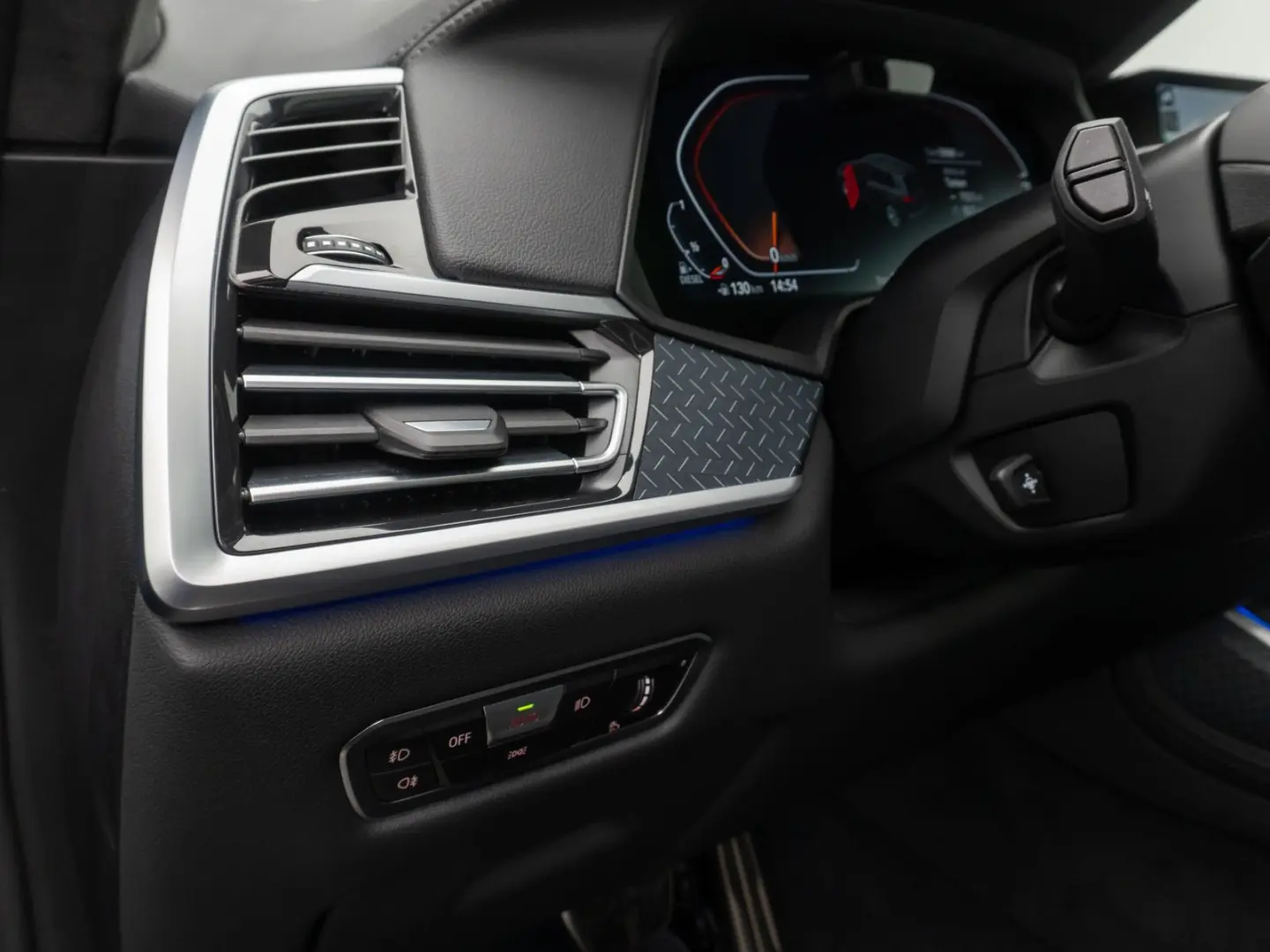 X7 xD40d M Sport Panorama 360 Laser HUD SoftClos