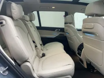 X7 xDr40d LCProf HUD PANO ACC StandHZG Leder Mem