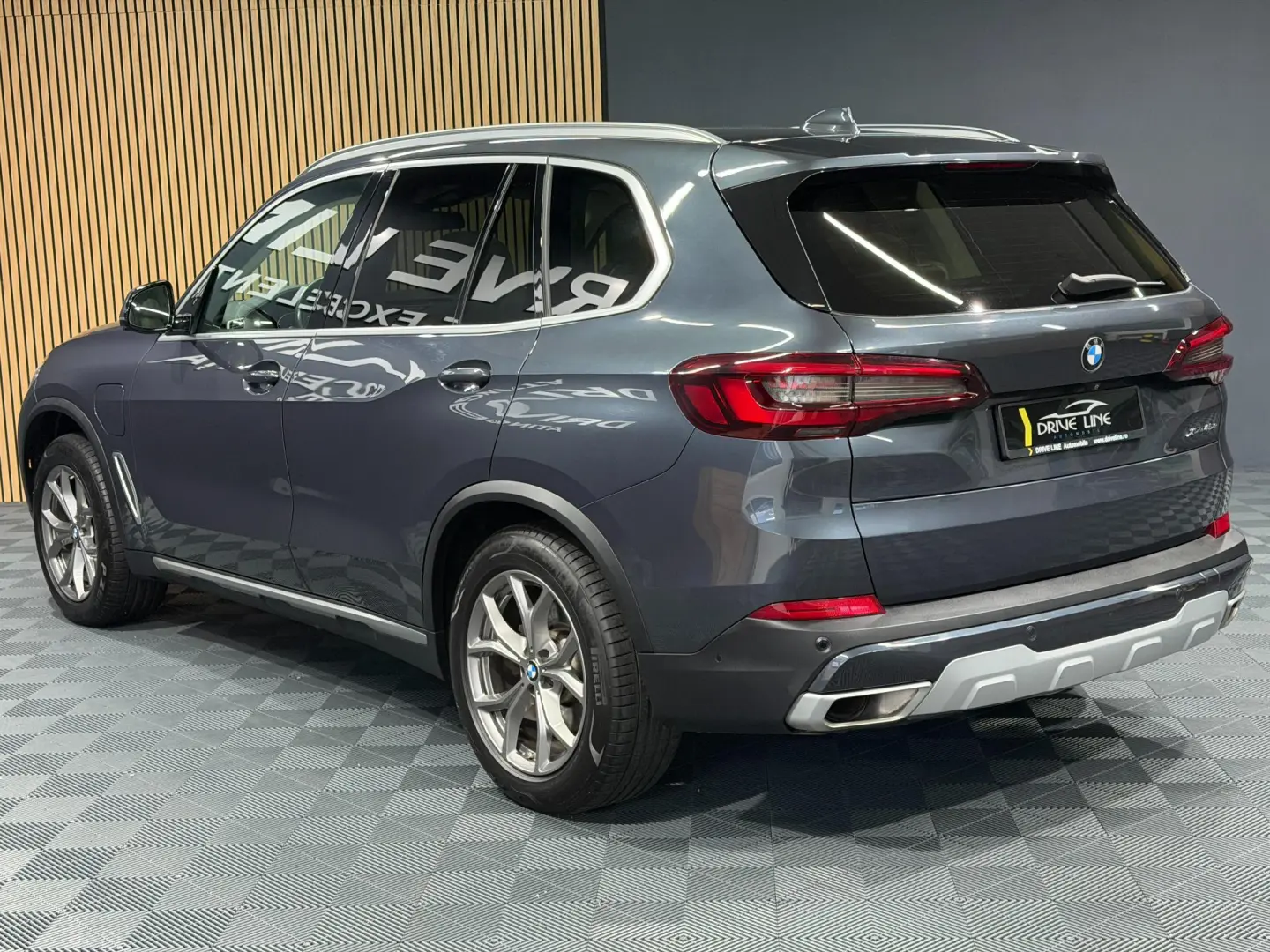 BMW X5 xDrive45e xLine