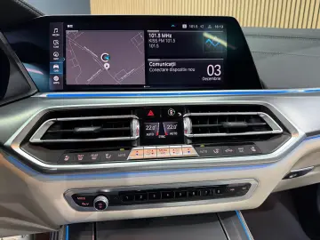 BMW X5 xDrive45e xLine