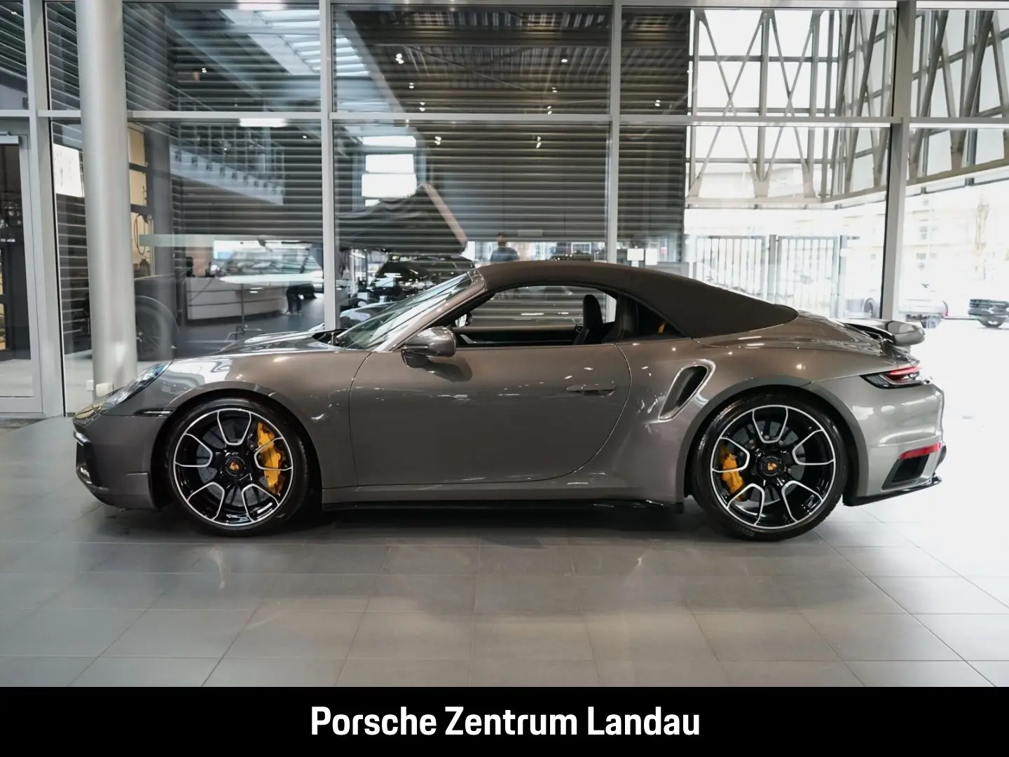 992 911 Turbo S Cabriolet Burmester Nachtsicht