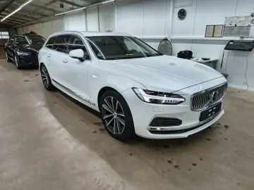 V90 Inscription Plug-In Hybrid AWD AHK TOP