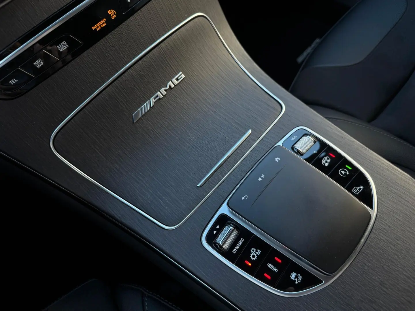 GLC63S AMG 4M  DRIVERPKG 360 LED AHK ACC CARPLAY