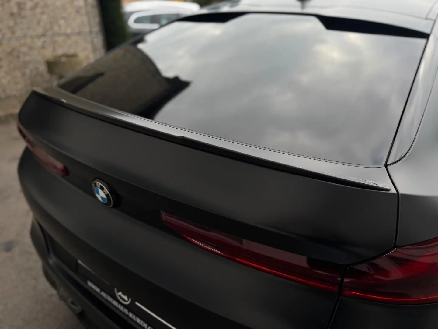 X6M Comp B&W SKY LASER CARBON SOFT-CL DRIVER-PKG