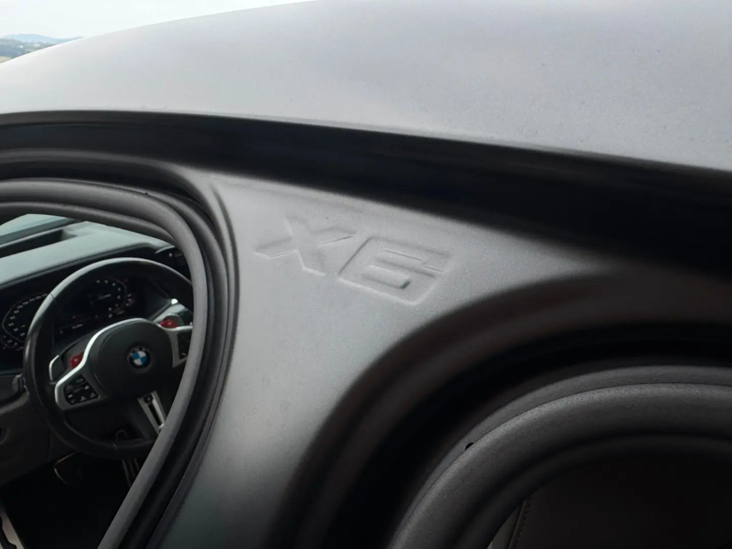 X6M Comp B&W SKY LASER CARBON SOFT-CL DRIVER-PKG