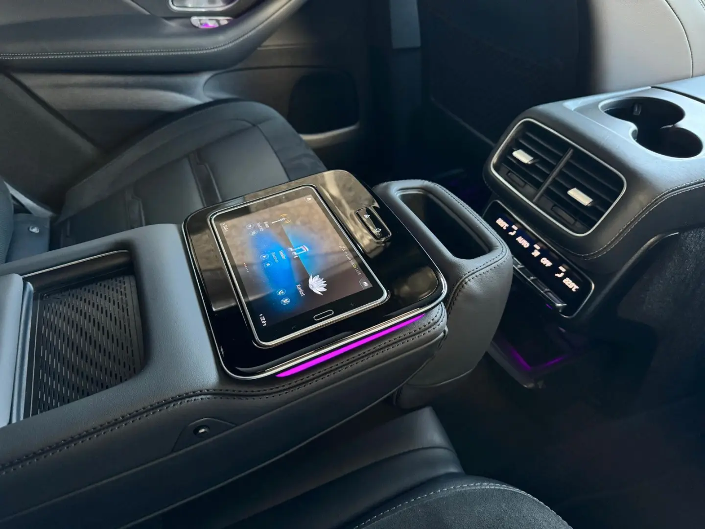 GLE63S AMG 4M  KERAMIK TV 3D-BURMES HUD PANO AHK