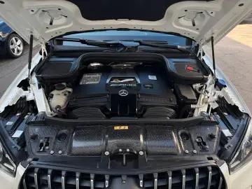 GLE63S AMG 4M  KERAMIK TV 3D-BURMES HUD PANO AHK