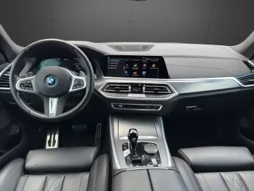 X5 xDrive 45 e M Sport