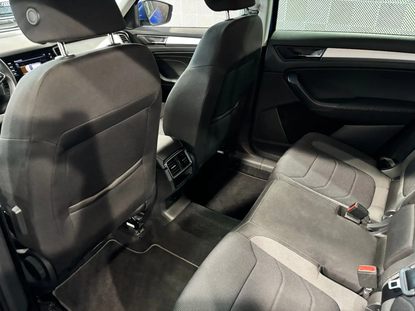 Kodiaq AMBITION BUSINESS-LED-NAVI-PDC-APPLE-DAB