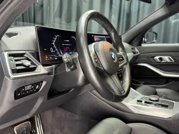 320d M SPORT PRO Touring  PANO HEAD-UP AHK