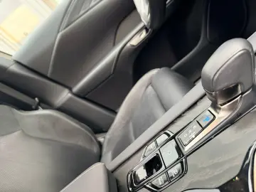 RX 450h  2 5 PHEV Luxury Line    Panoramadach