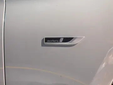 BMW 520e Plug-in Hybrid