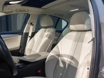 BMW 520e Plug-in Hybrid