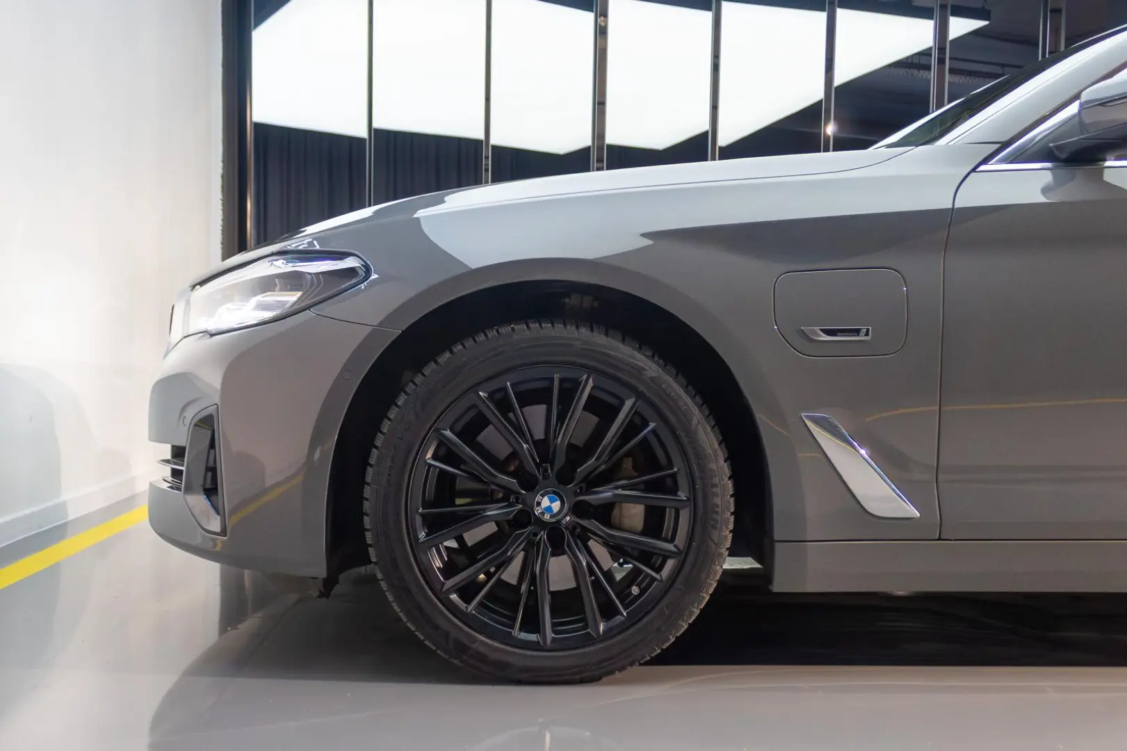 BMW 520e Plug-in Hybrid