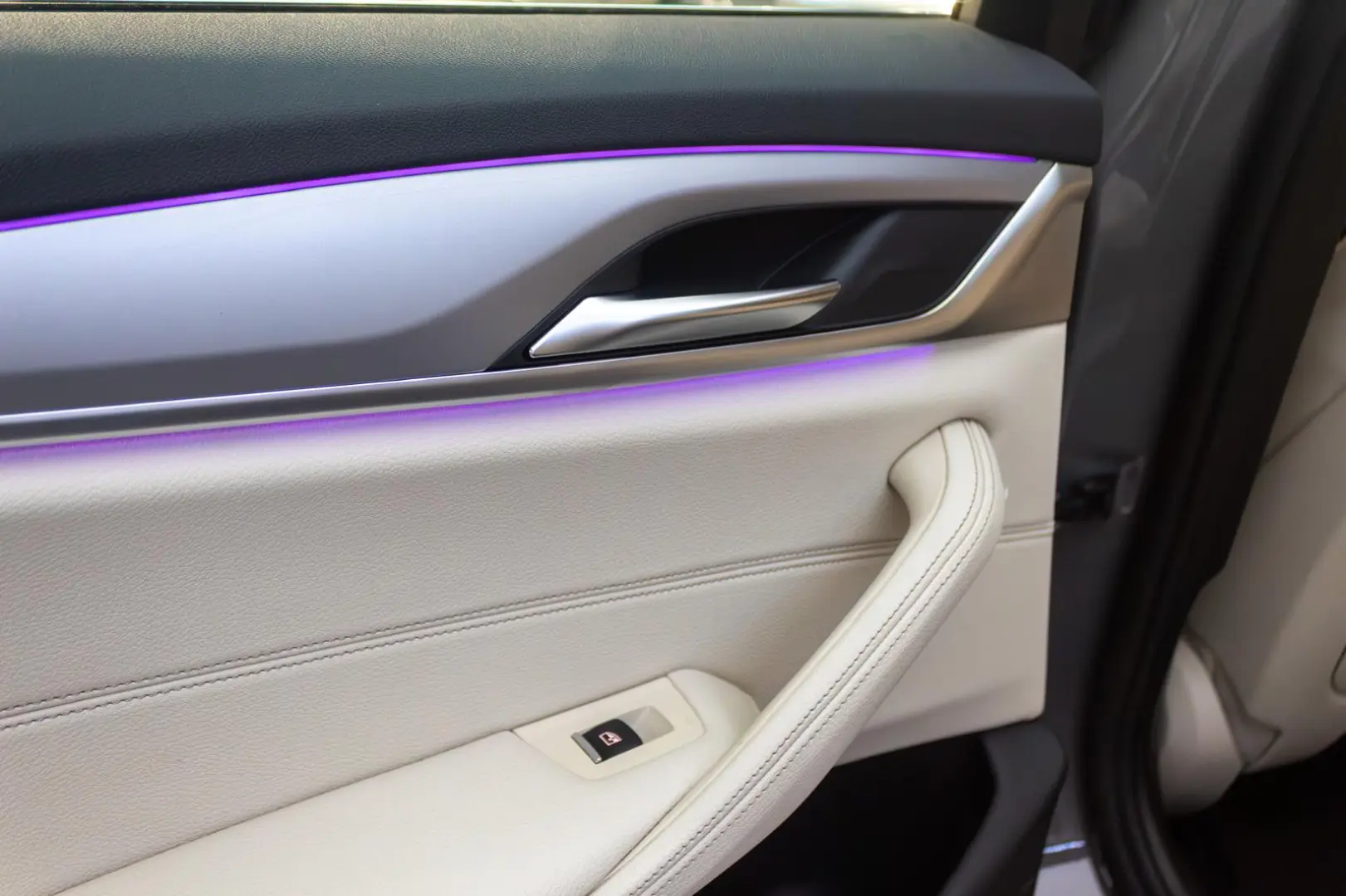 BMW 520e Plug-in Hybrid