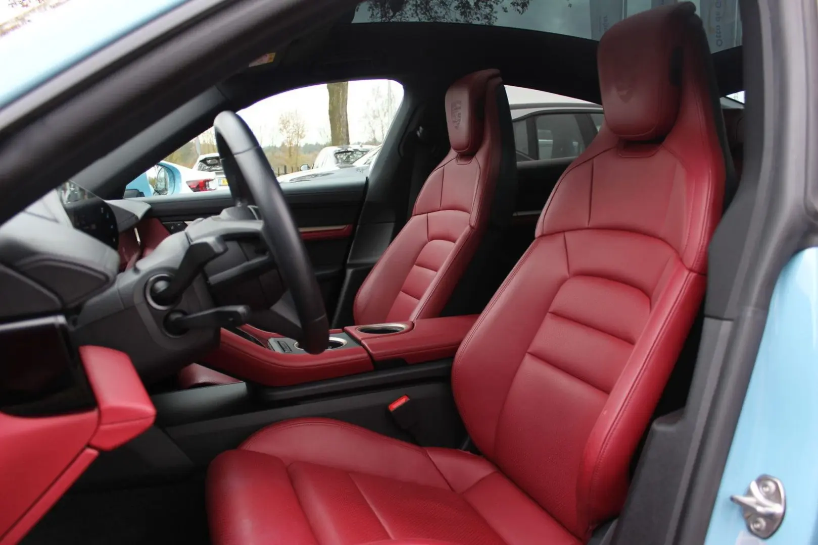 Taycan Performance 84 kWh   SoH 95.8%   1Eign.