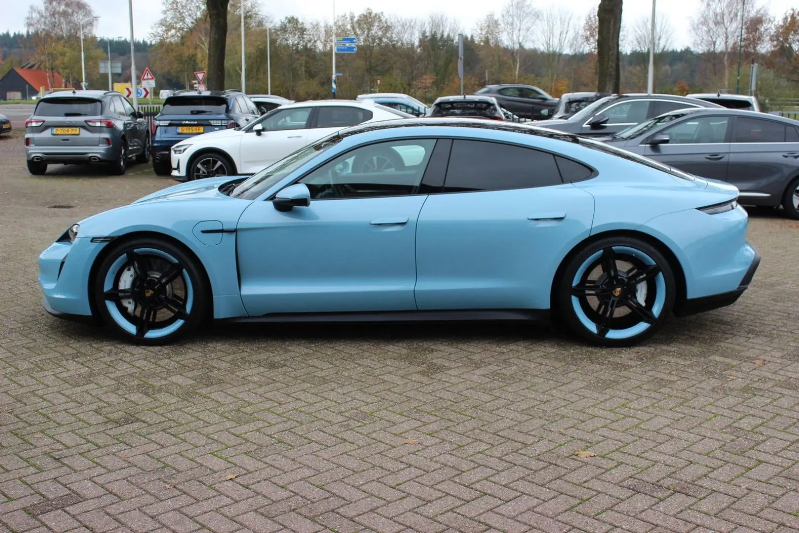 Taycan Performance 84 kWh   SoH 95.8%   1Eign.