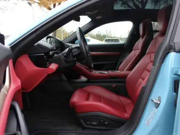 Taycan Performance 84 kWh   SoH 95.8%   1Eign.