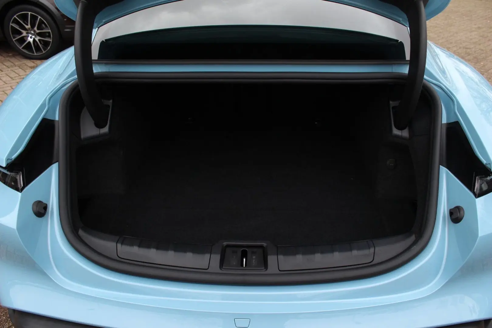 Taycan Performance 84 kWh   SoH 95.8%   1Eign.