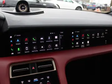 Taycan Performance 84 kWh   SoH 95.8%   1Eign.