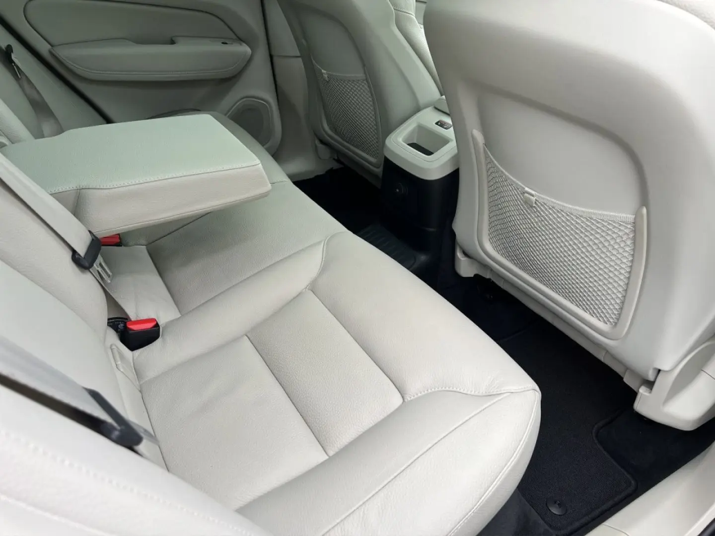 XC60 T6 AWD Inscription Expr. SD NAVI LED 18LM